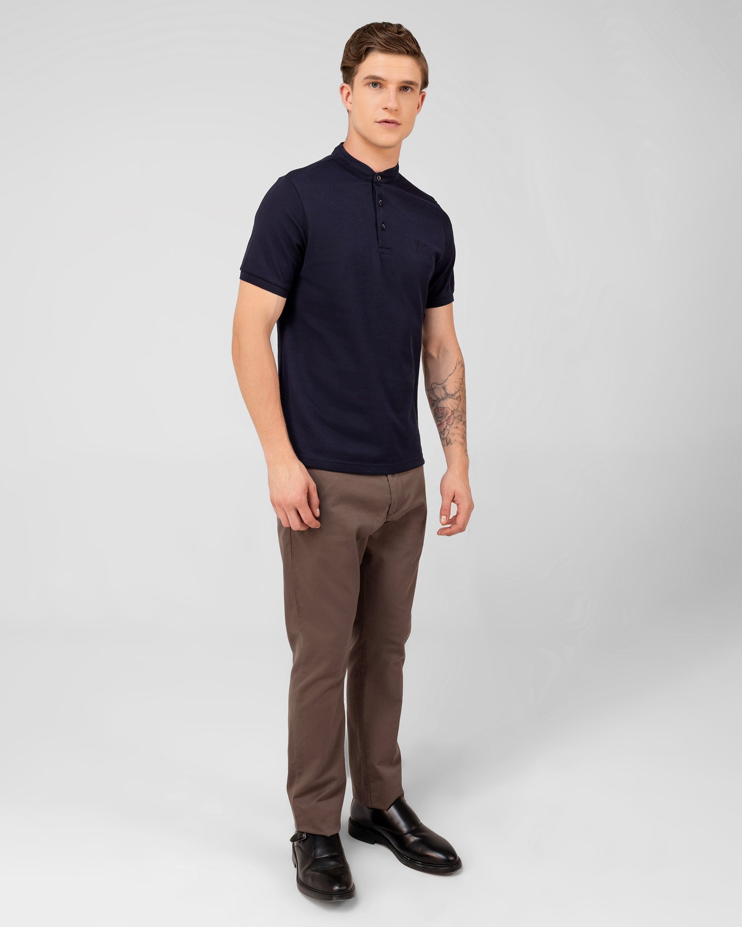 Regular fit navy polo shirt in breathable mercerised cotton pique with refined texture Tenhem