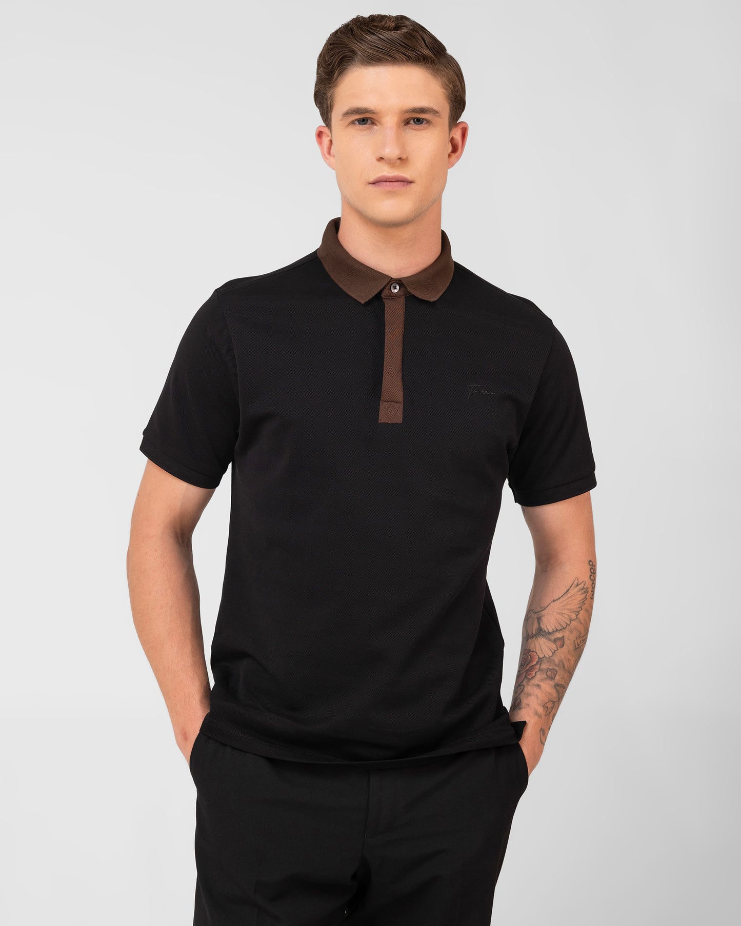 Luxury Black Pique Polo T-shirt Smart Contrast Neck